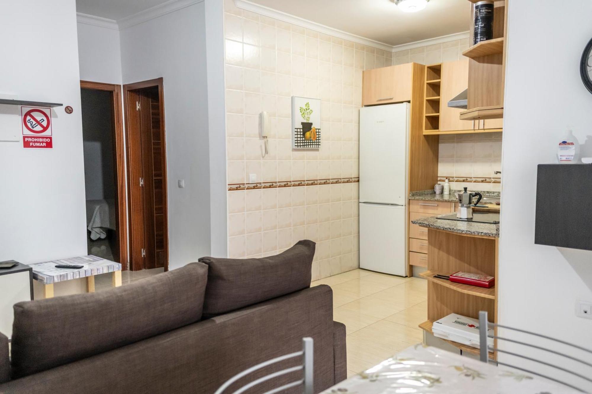 Yesenia Vv Airport Apartman El Matorral Kültér fotó